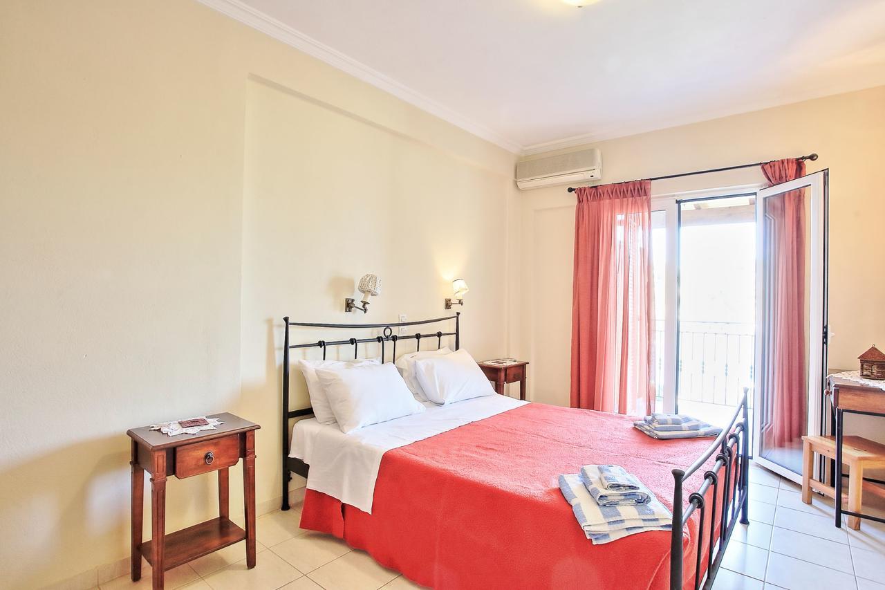 Mattheos House Apartment Калами Екстериор снимка