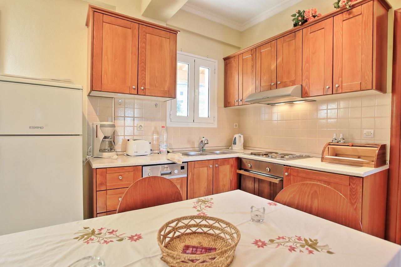 Mattheos House Apartment Калами Екстериор снимка